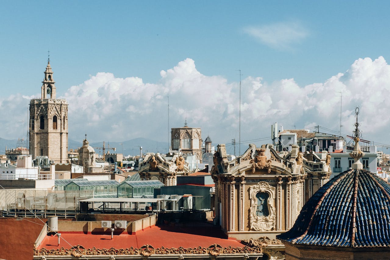 🤑Los 5 Barrios con Mayor Rentabilidad Inmobiliaria en Valencia 💖